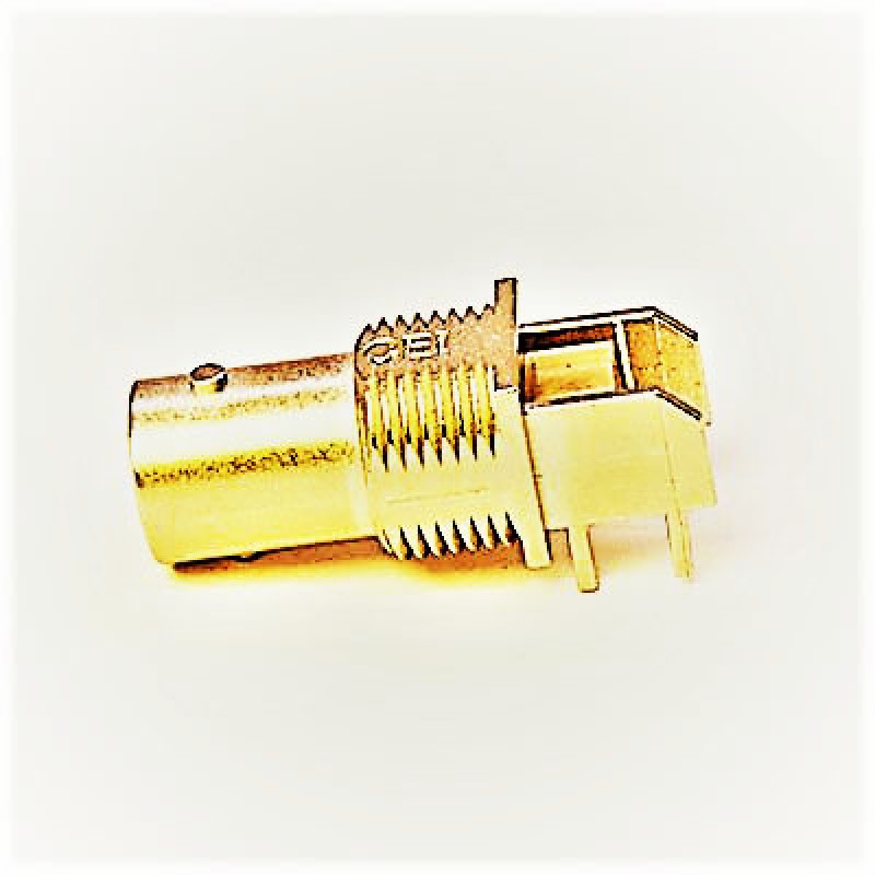PCB Surface Mount BNC Connector with PathfinderTM Light Pipe